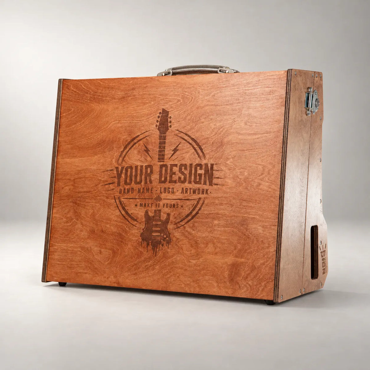 Noble D460/600 duo-colour pedalboard closed with its engraved lid and carry handle, ready for transport